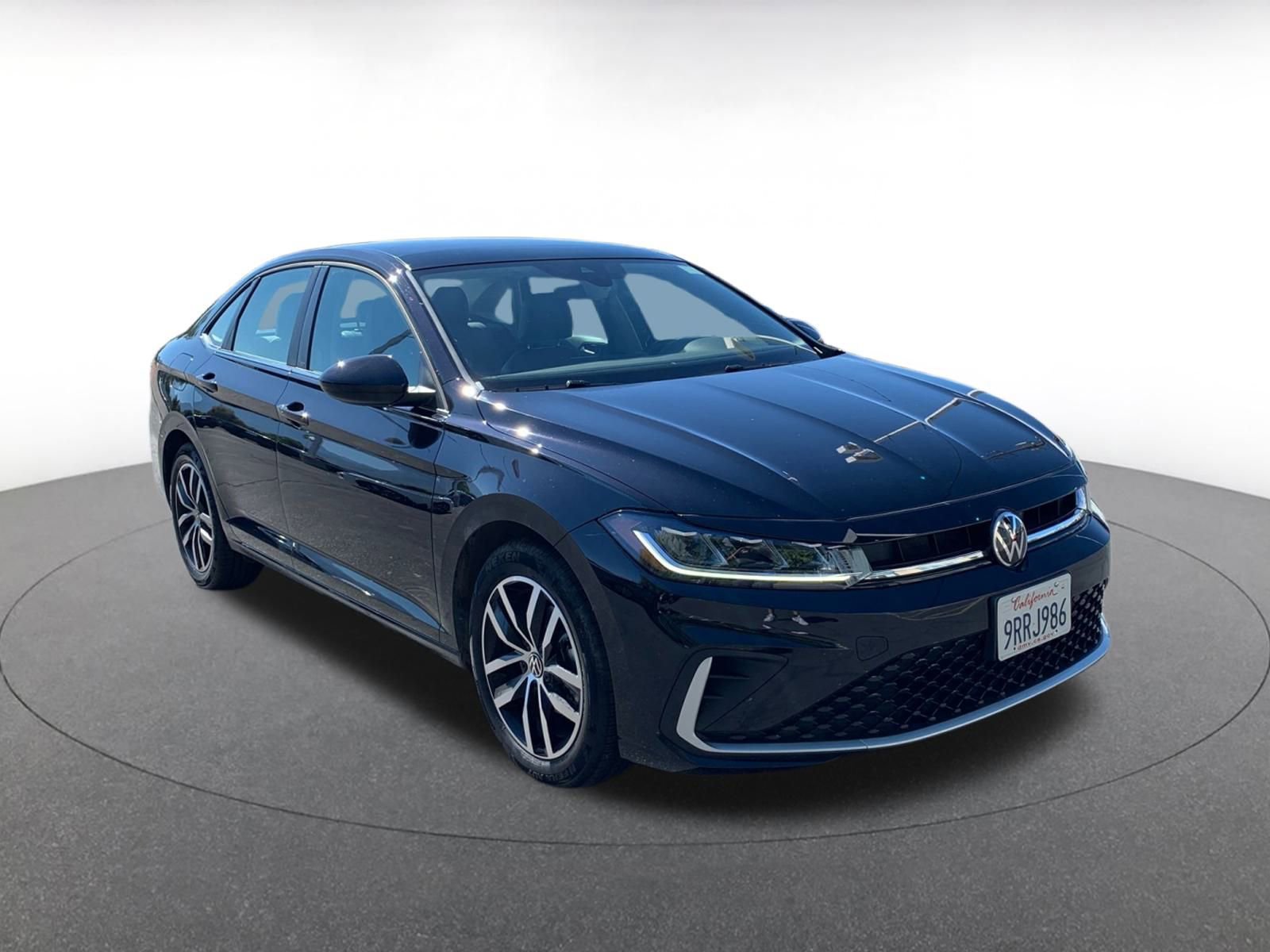 Thumbnail: 2025 Volkswagen Jetta - 1