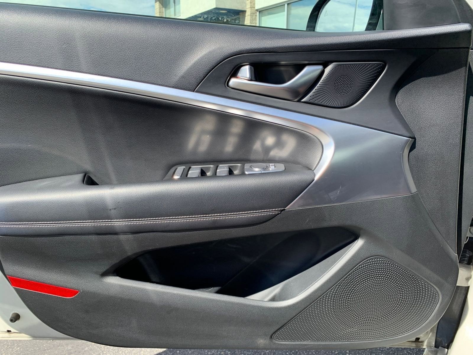 Thumbnail: 2025 Genesis G70 - 20