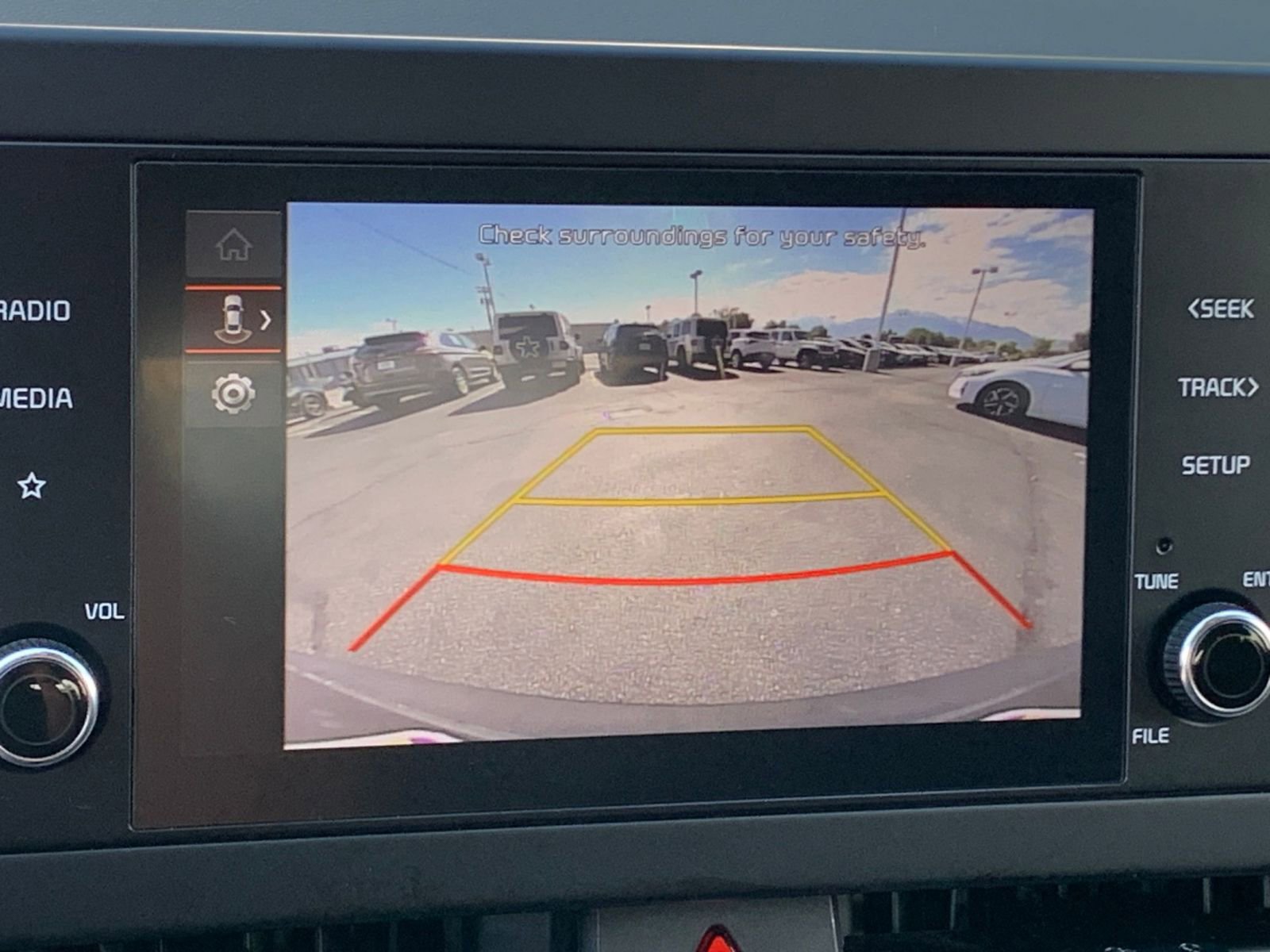 Thumbnail: 2025 Kia Sportage - 17