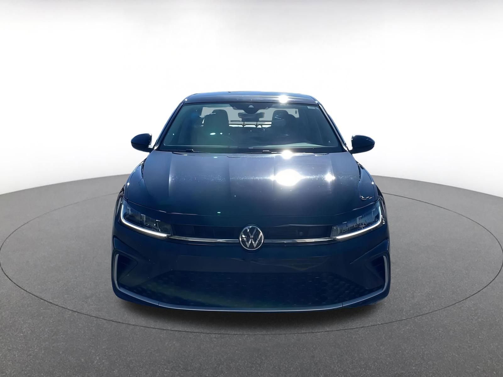 Thumbnail: 2025 Volkswagen Jetta - 4