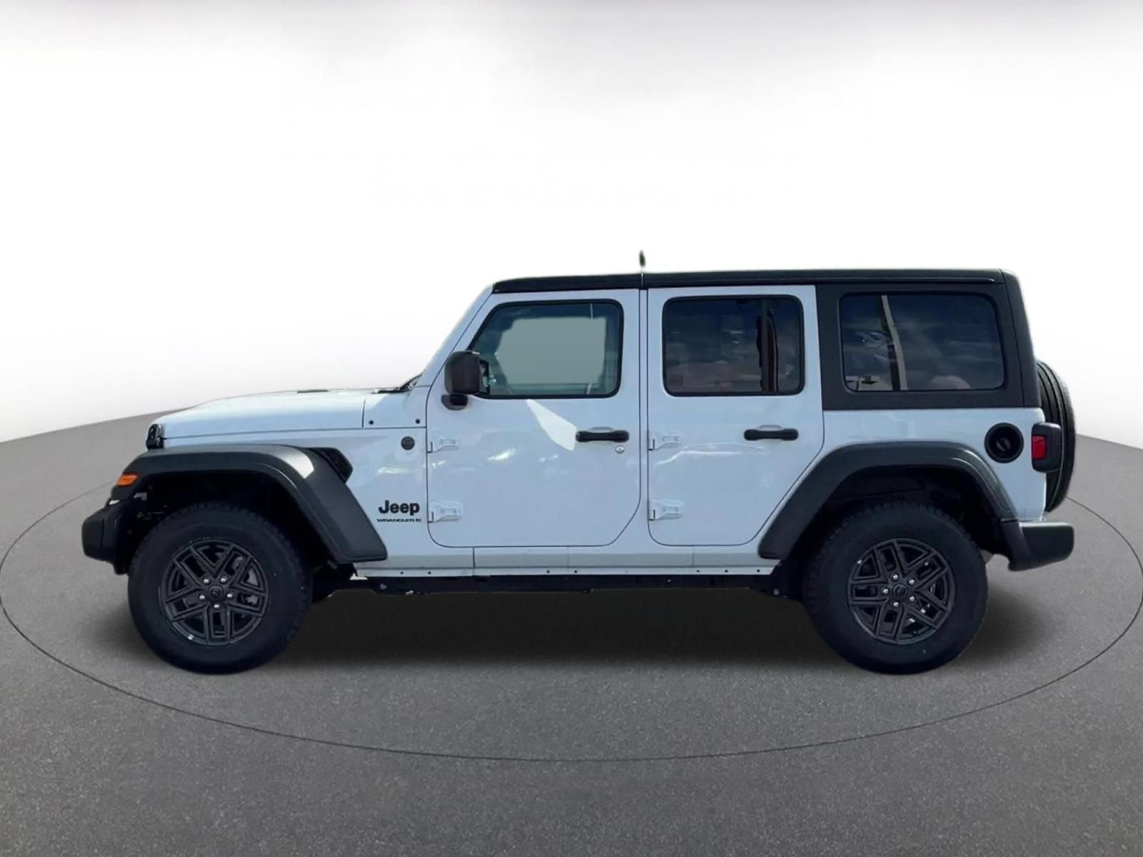Thumbnail: 2025 Jeep Wrangler - 9