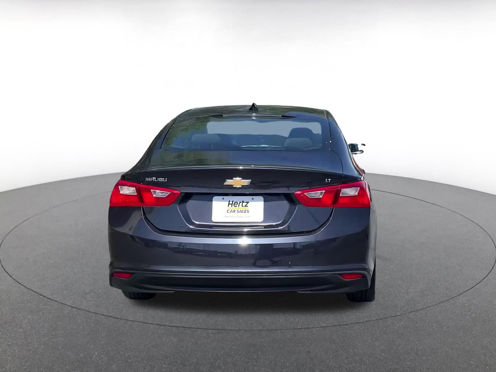 Thumbnail: 2023 Chevrolet Malibu - 12