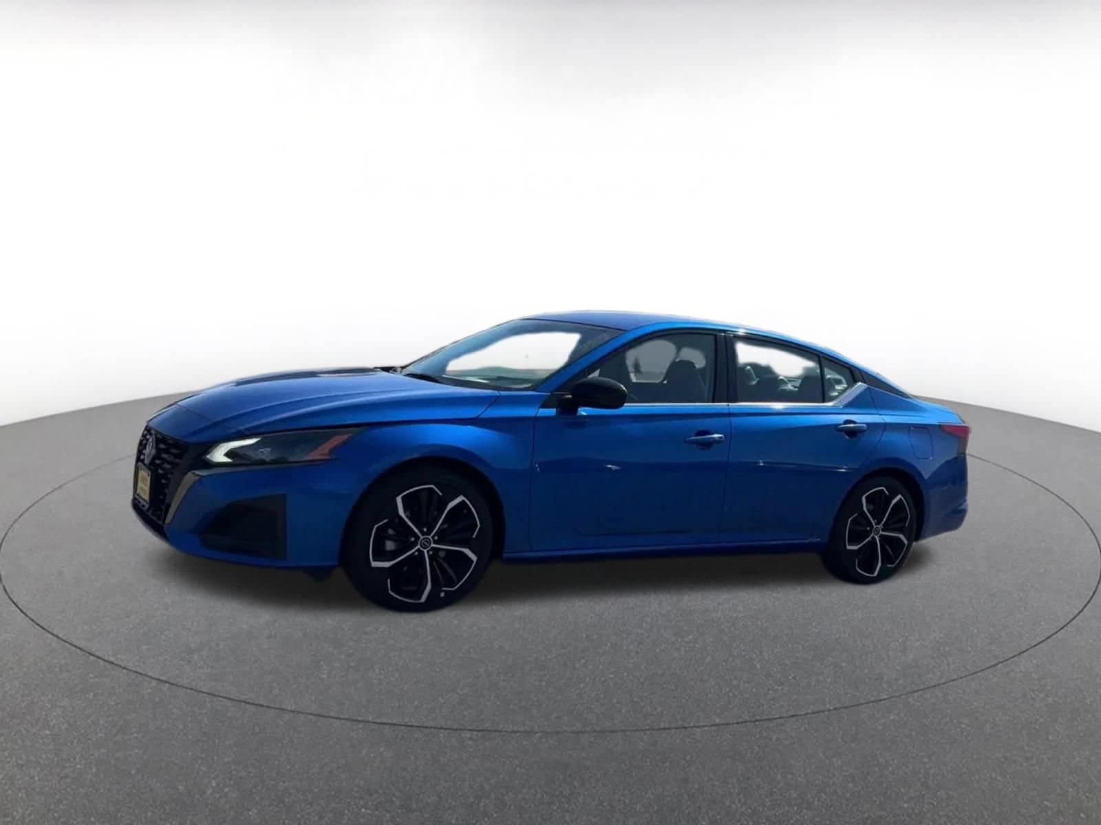 Thumbnail: 2025 Nissan Altima - 7