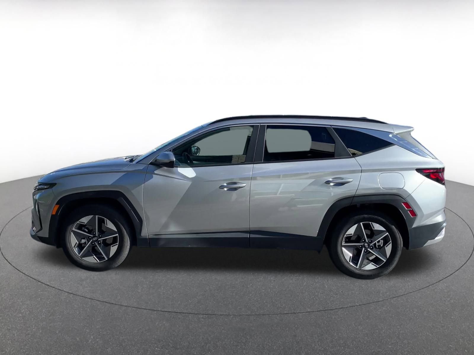 Thumbnail: 2025 Hyundai Tucson - 9