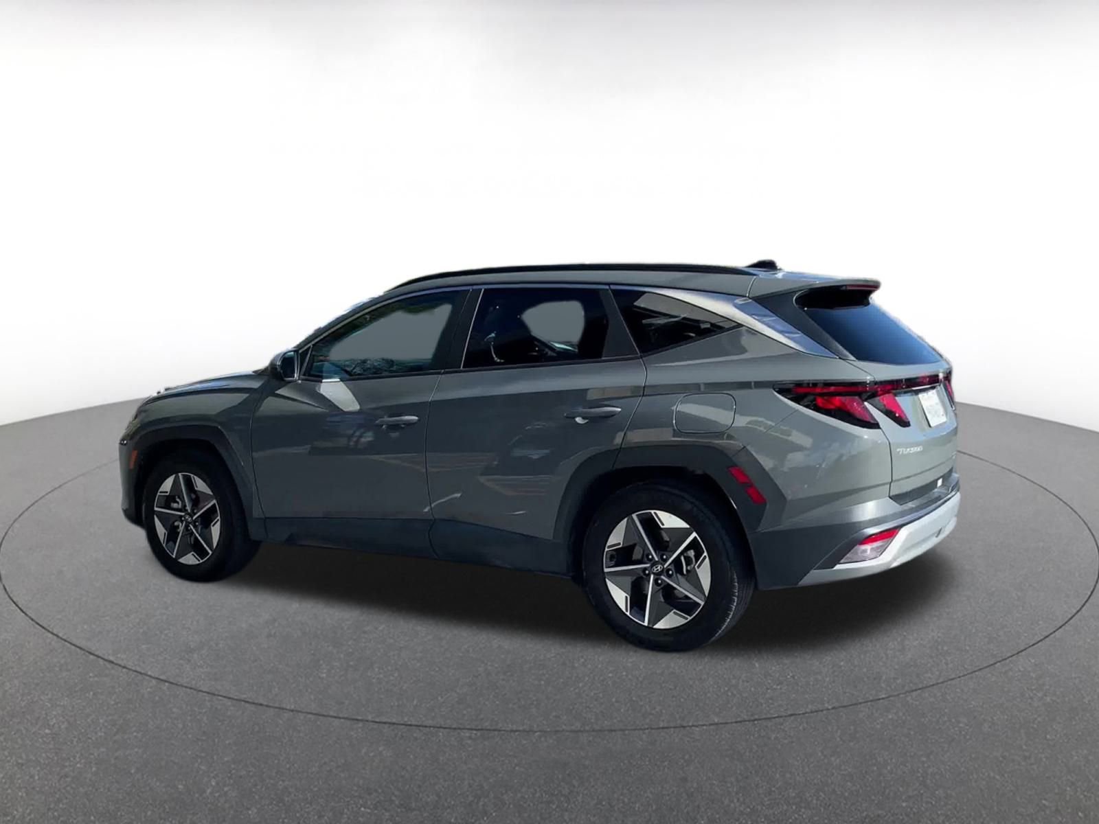 Thumbnail: 2025 Hyundai Tucson - 10