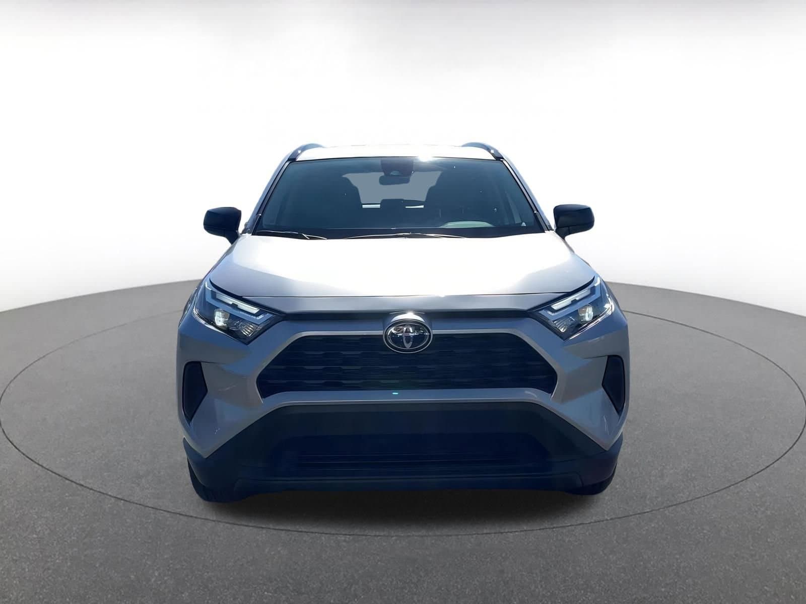 Thumbnail: 2025 Toyota RAV4 - 4