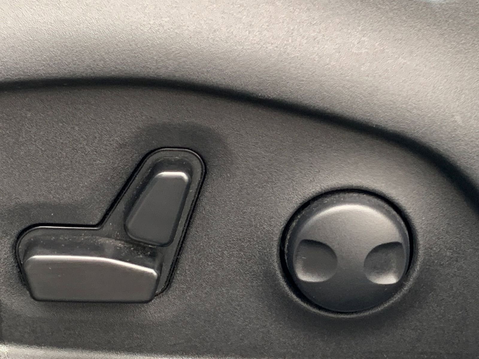 Thumbnail: 2025 Jeep Compass - 22