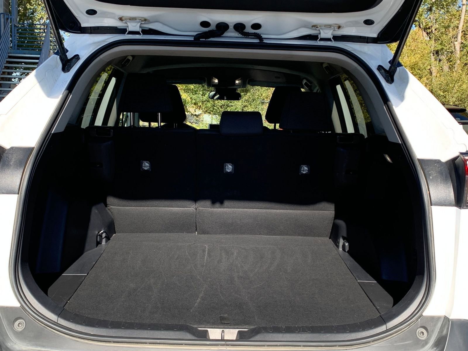 Thumbnail: 2025 Toyota RAV4 - 30