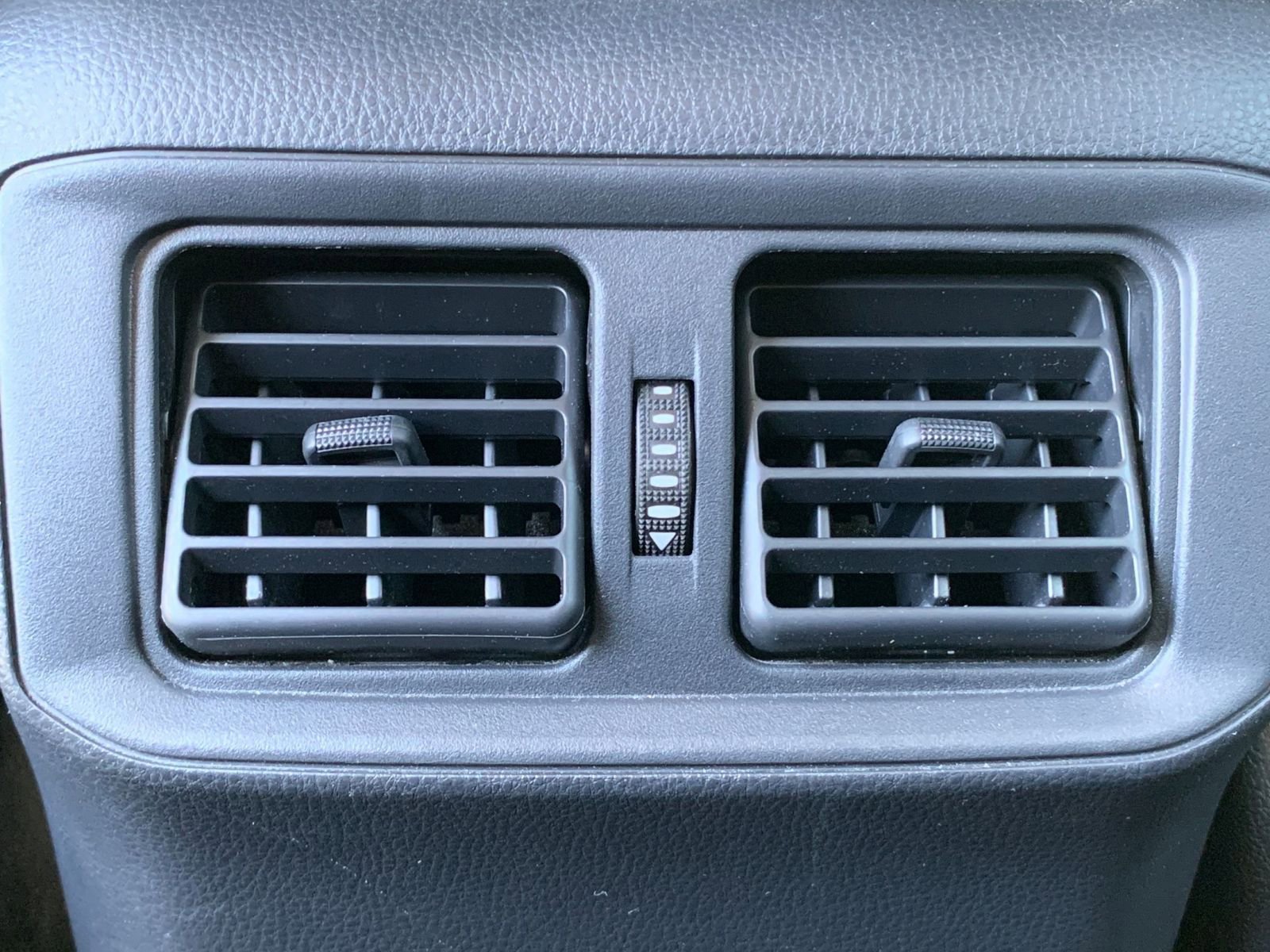 Thumbnail: 2025 Toyota RAV4 - 23