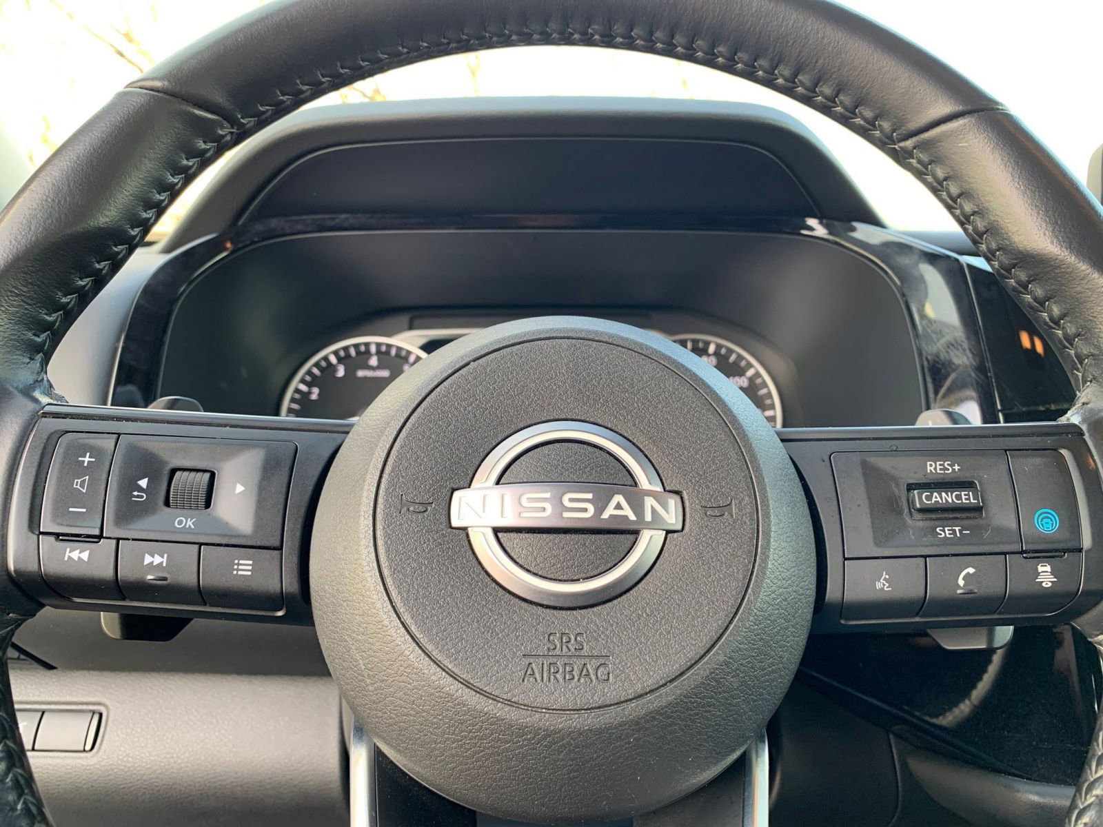 Thumbnail: 2025 Nissan Pathfinder - 30