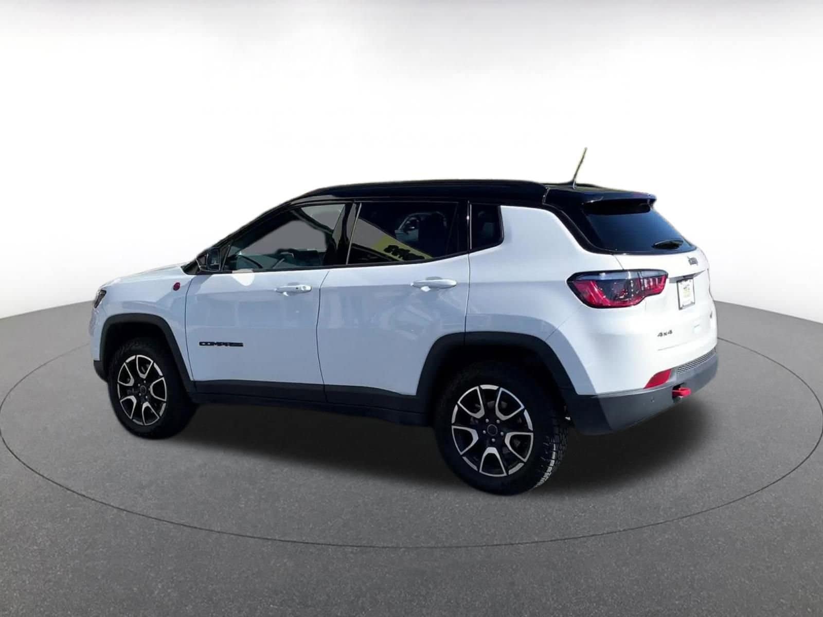 Thumbnail: 2025 Jeep Compass - 10