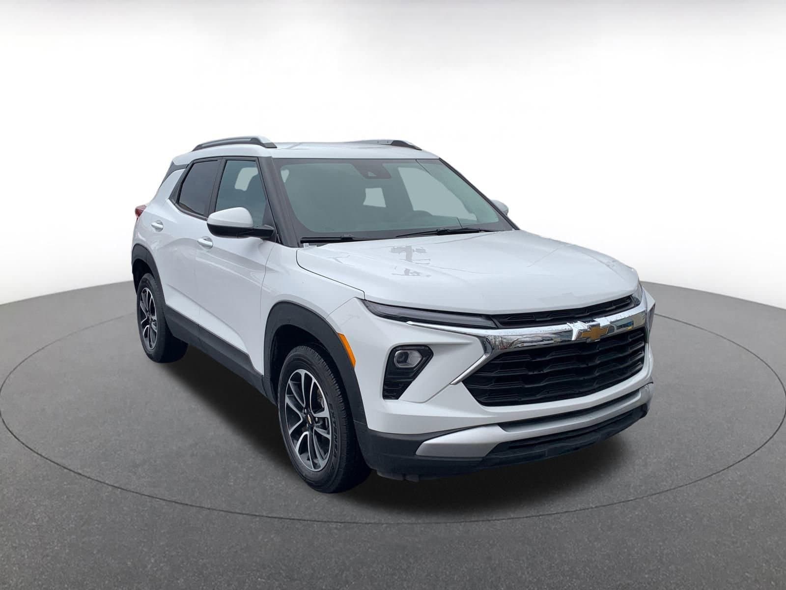 Thumbnail: 2025 Chevrolet TrailBlazer - 1