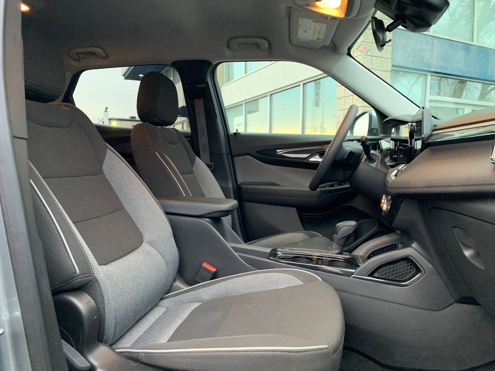 Thumbnail: 2025 Chevrolet TrailBlazer - 34