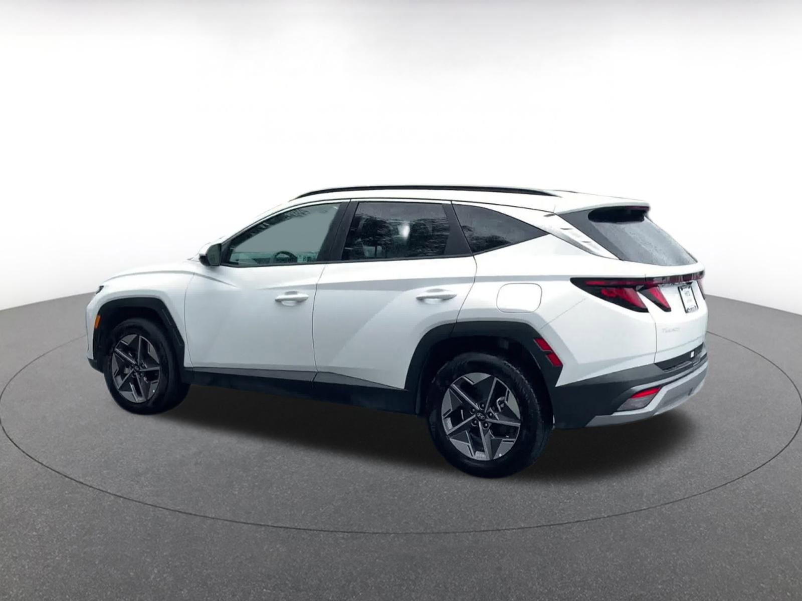 Thumbnail: 2025 Hyundai Tucson - 10