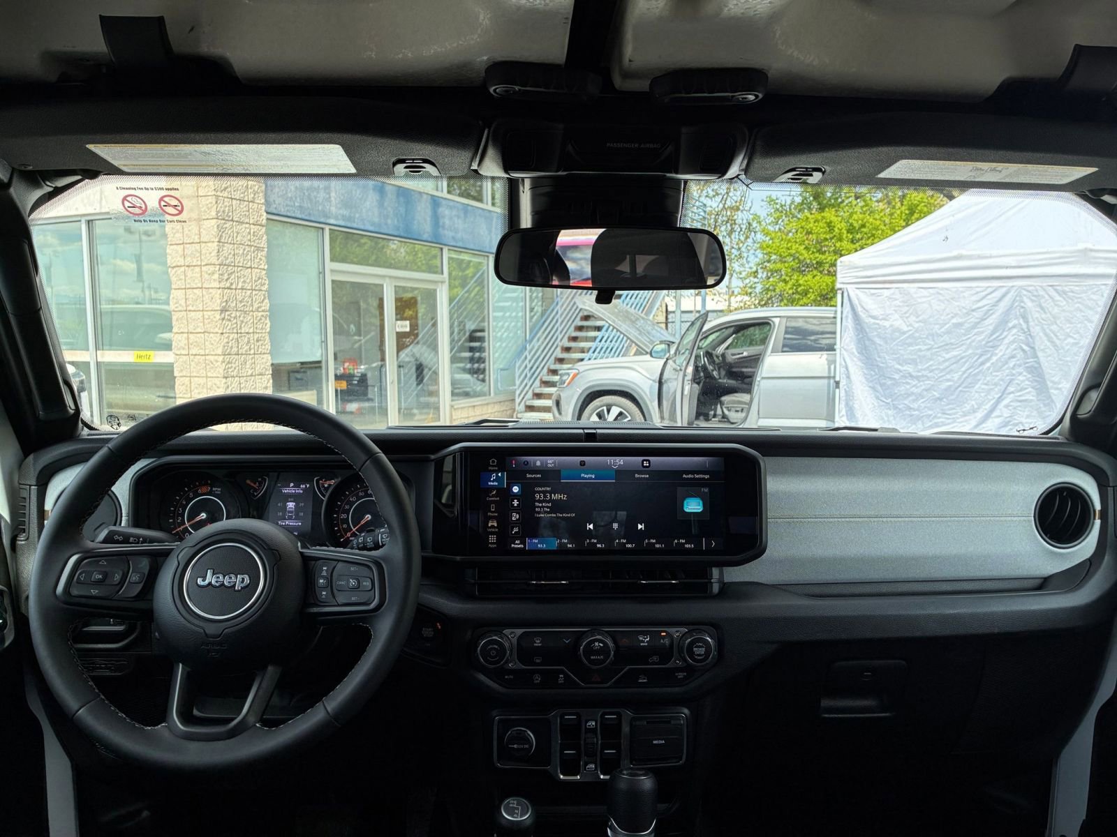 Thumbnail: 2025 Jeep Wrangler - 32