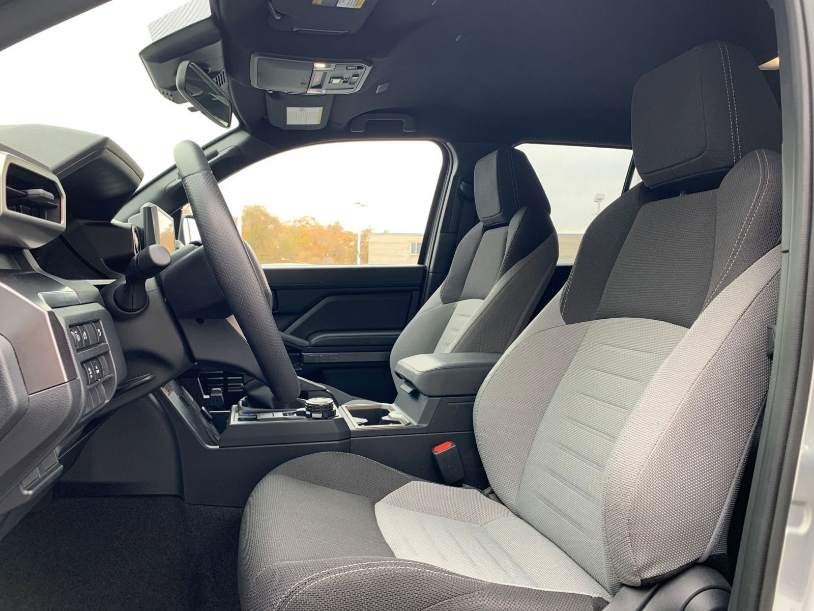 Thumbnail: 2025 Toyota 4Runner - 27