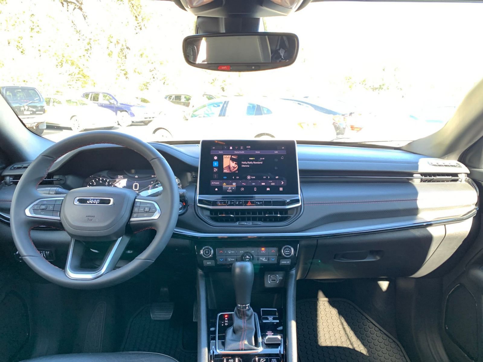 Thumbnail: 2025 Jeep Compass - 32