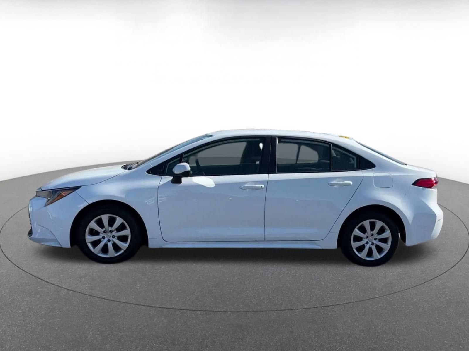 Thumbnail: 2025 Toyota Corolla - 8