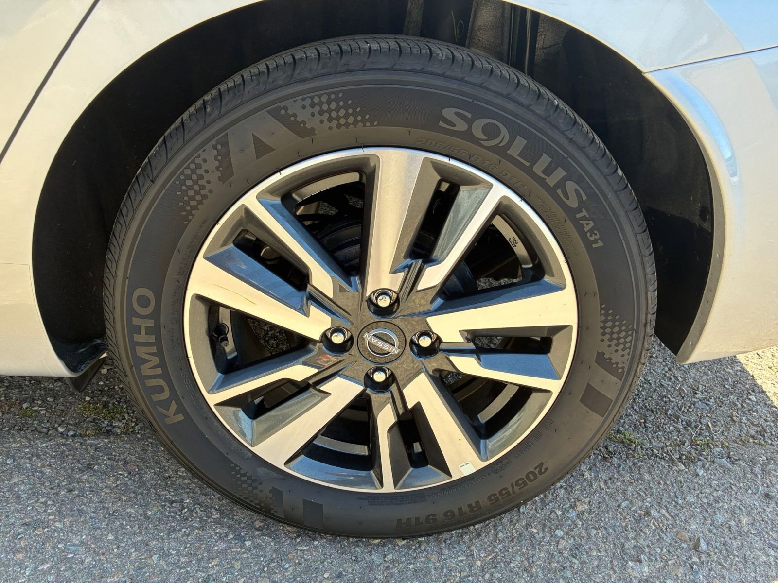 Thumbnail: 2025 Nissan Versa - 28