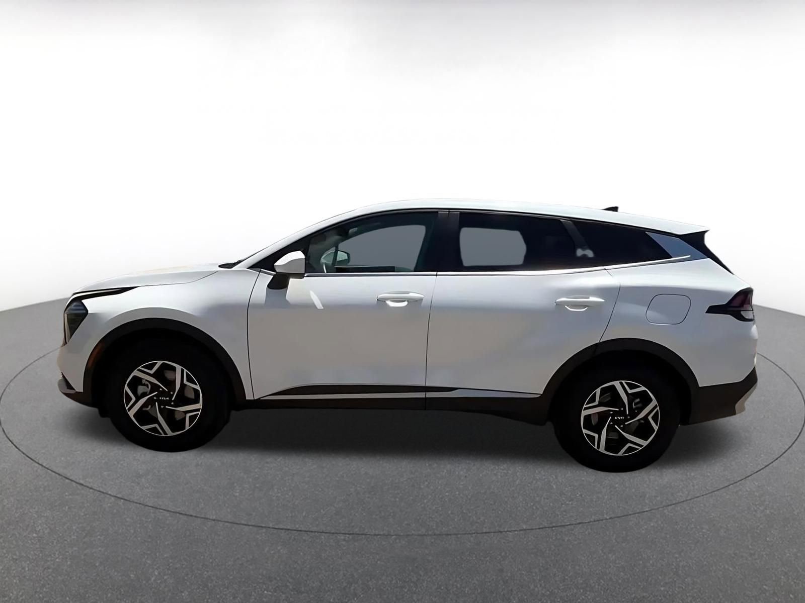 Thumbnail: 2025 Kia Sportage - 9