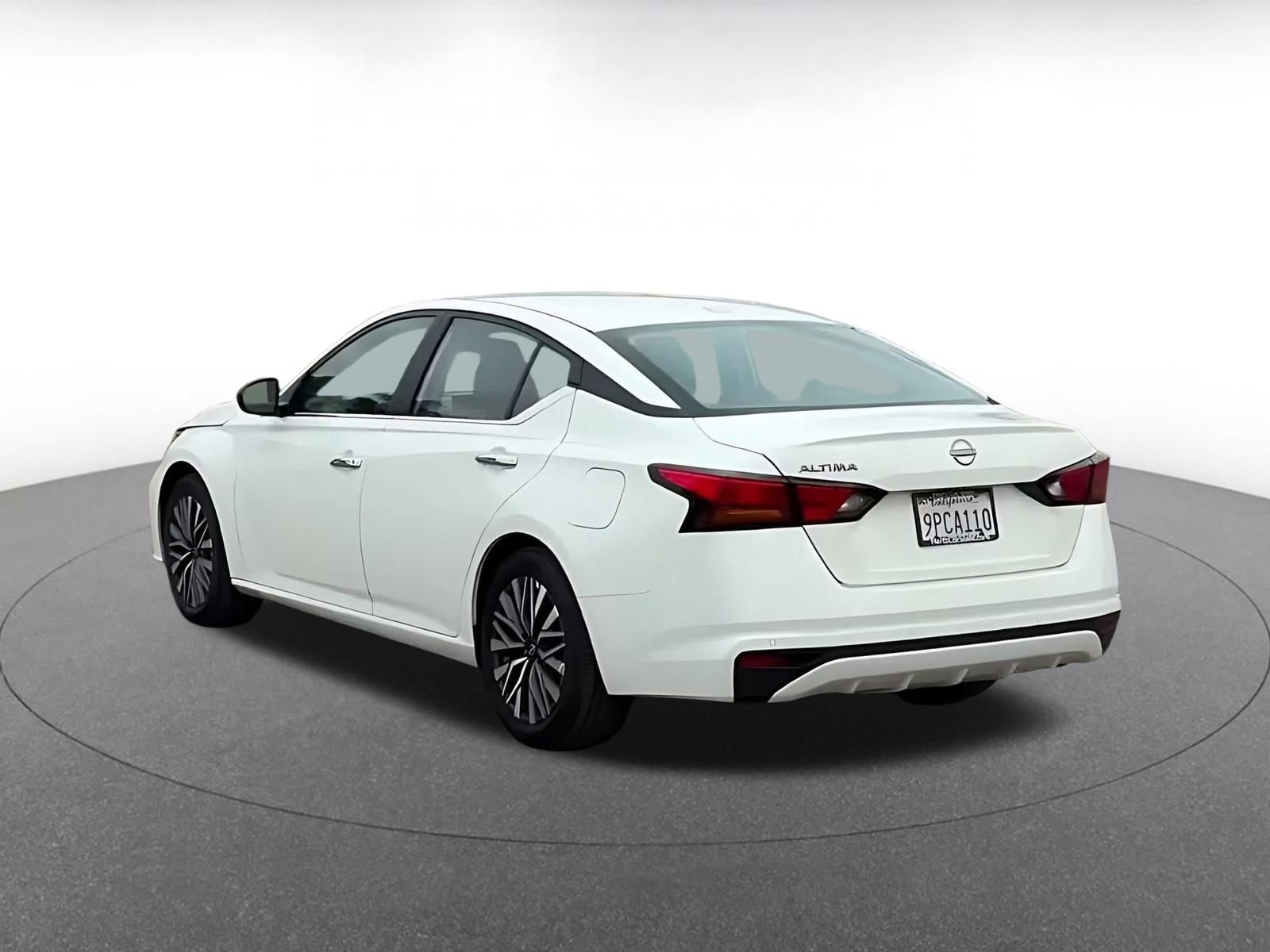 Thumbnail: 2025 Nissan Altima - 11