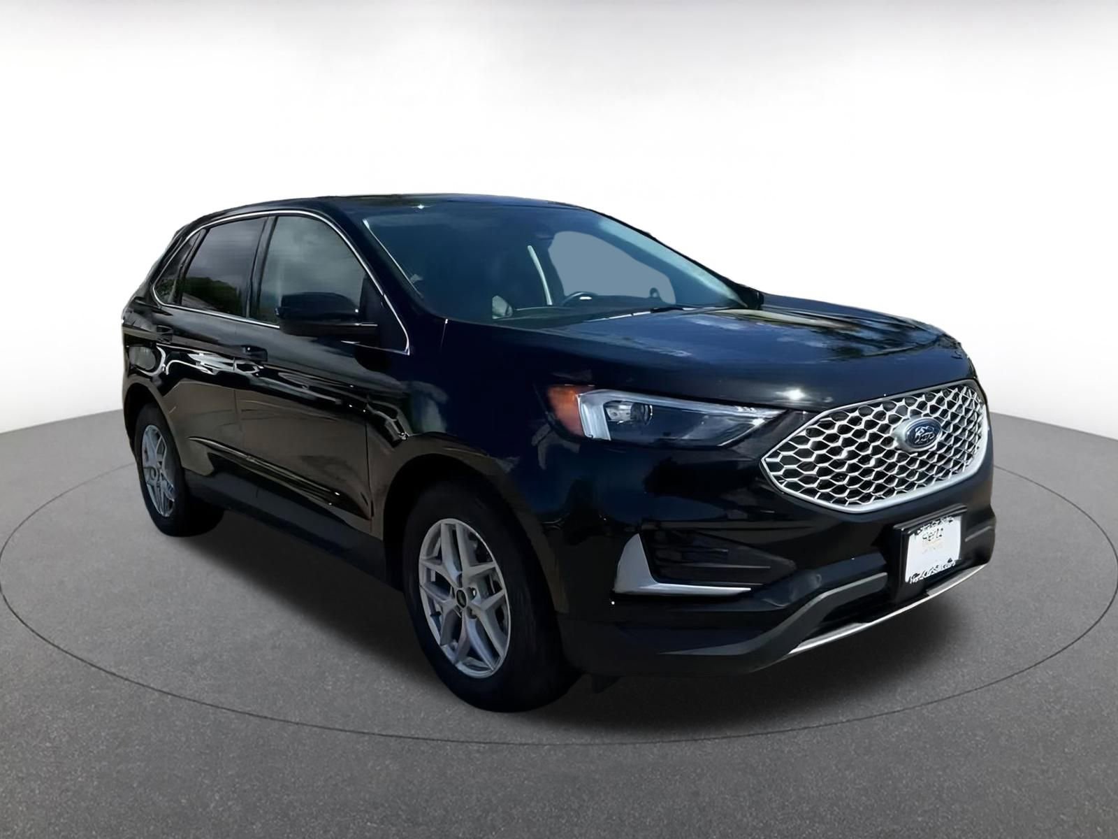 Thumbnail: 2024 Ford Edge - 3