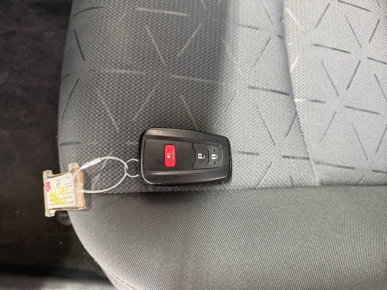 Thumbnail: 2025 Toyota RAV4 - 22