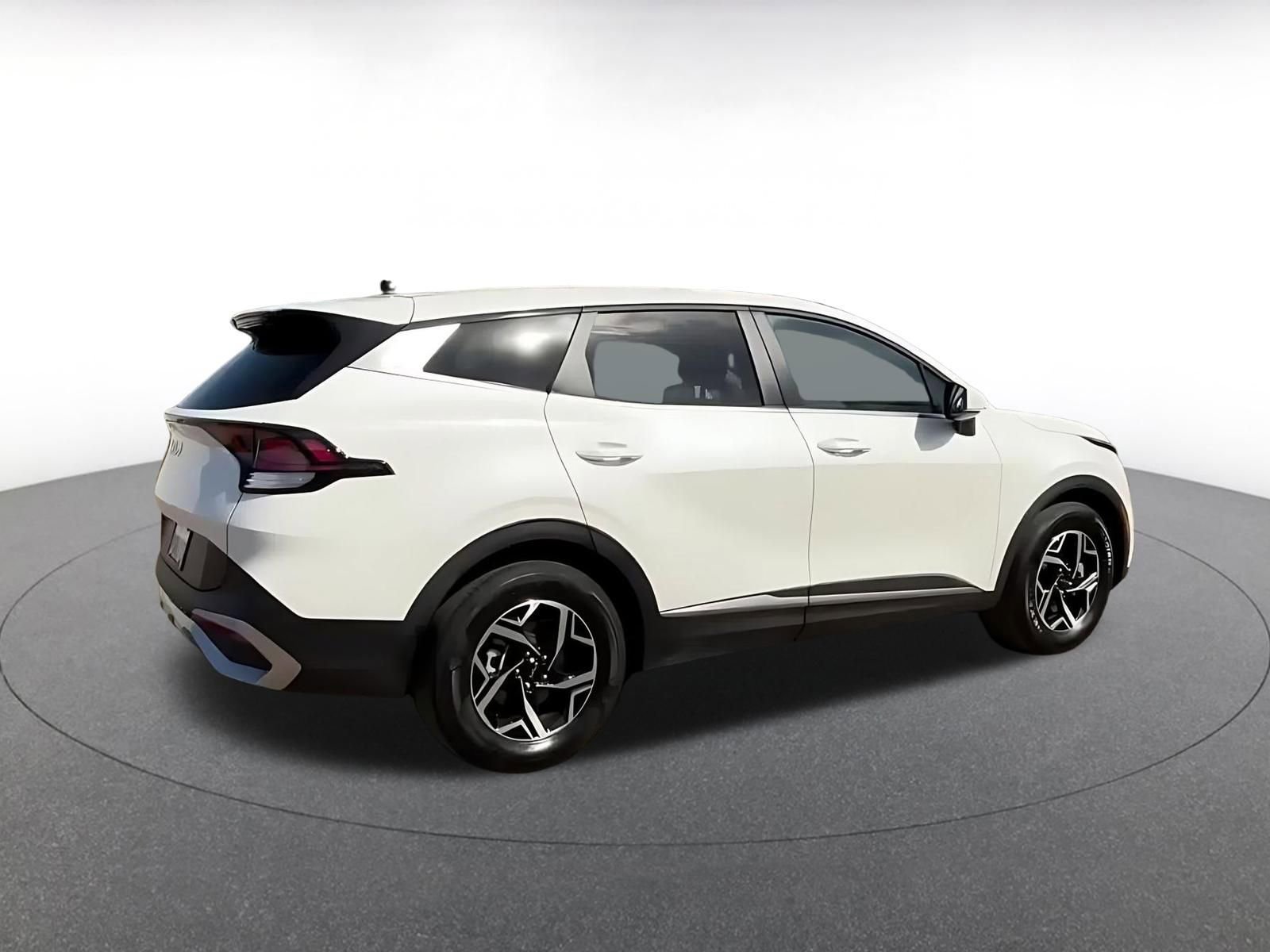 Thumbnail: 2025 Kia Sportage - 15