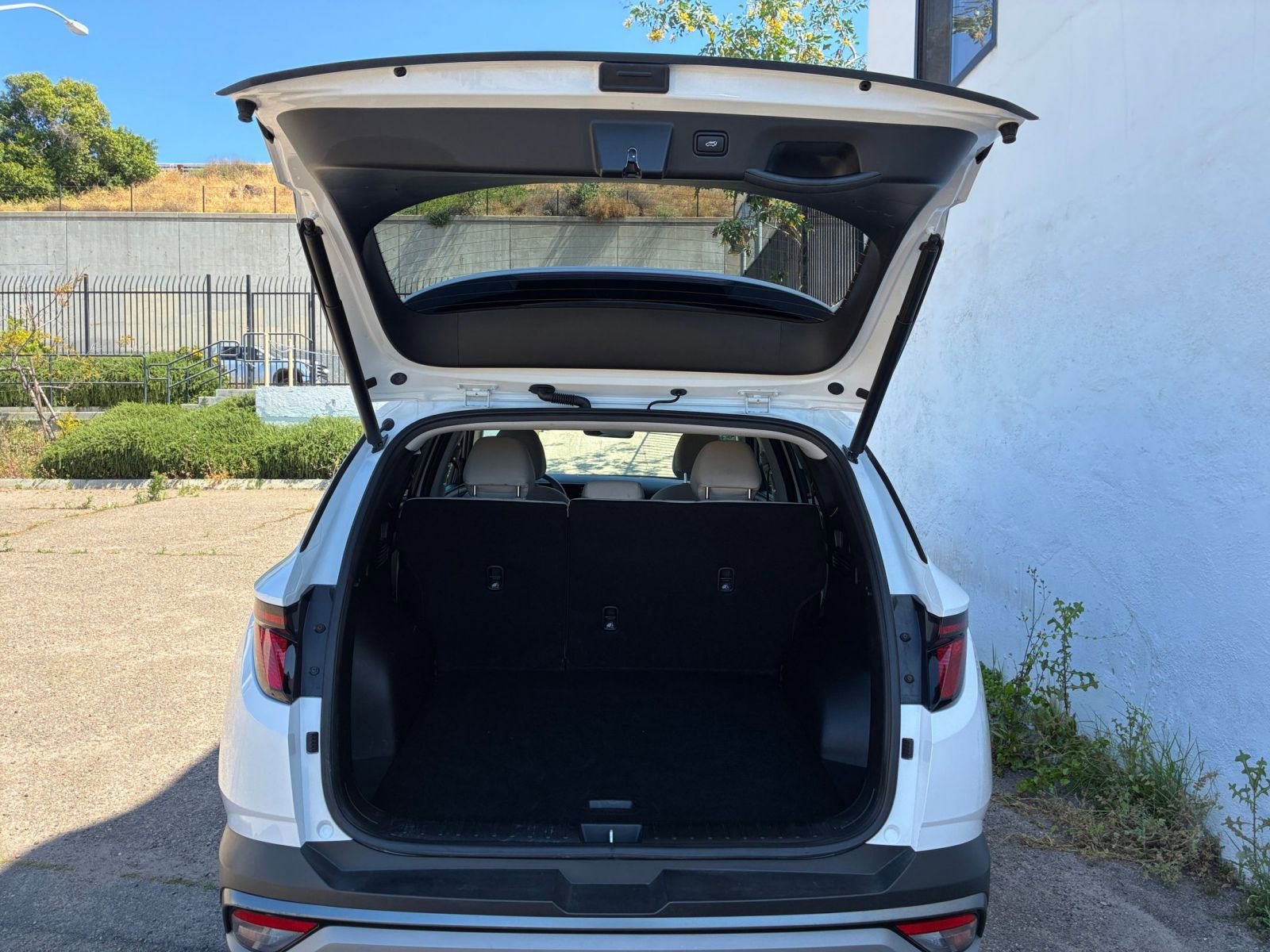 Thumbnail: 2025 Hyundai Tucson - 33