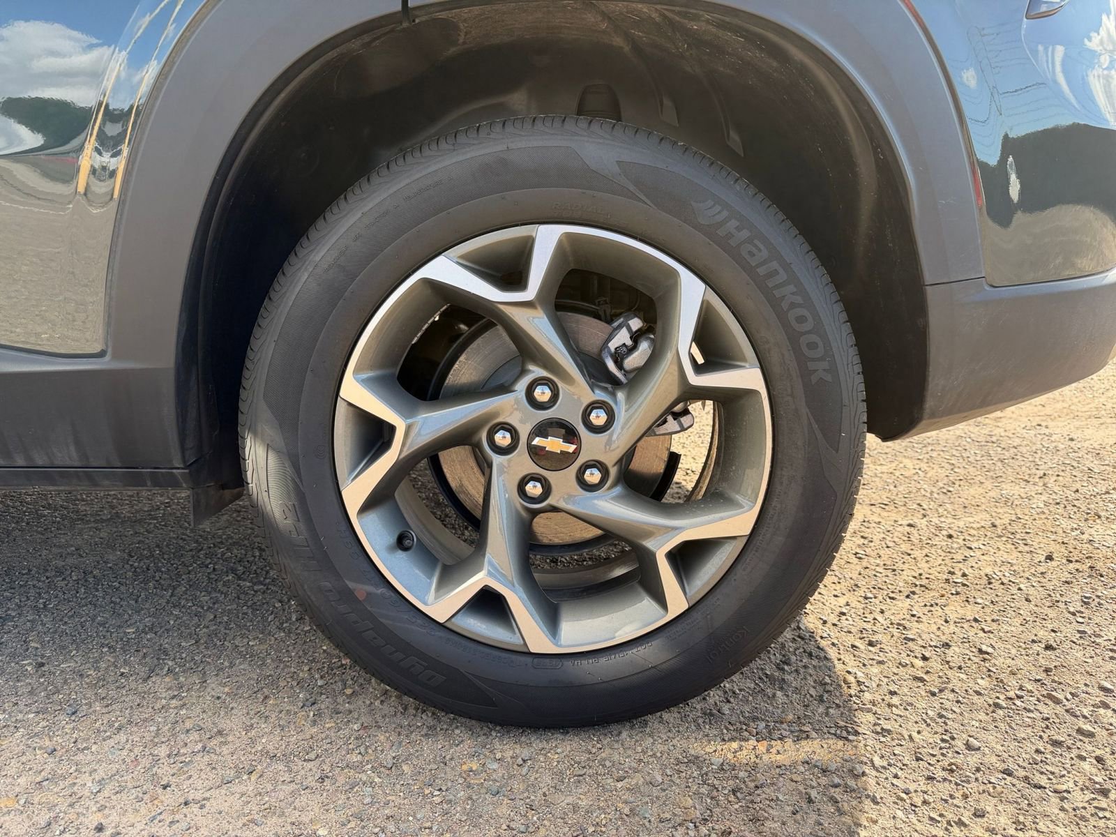 Thumbnail: 2025 Chevrolet Trax - 28