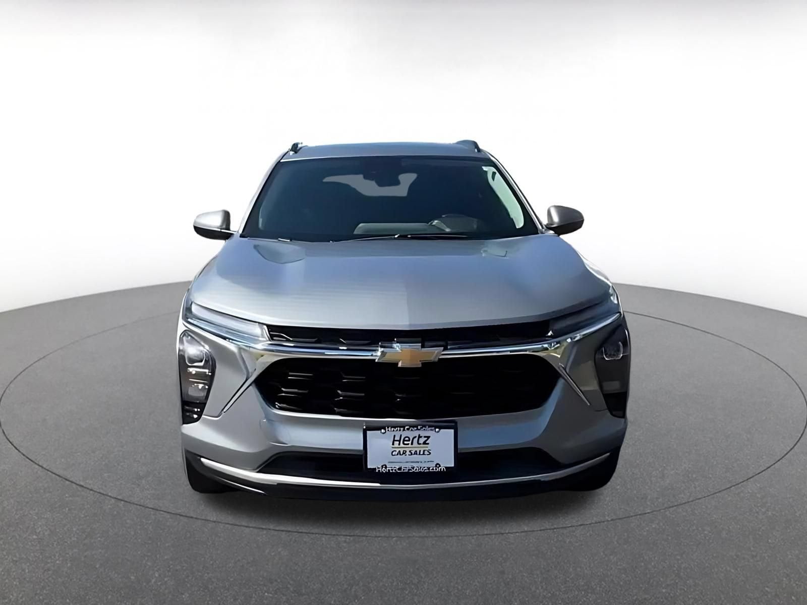 Thumbnail: 2025 Chevrolet Trax - 4