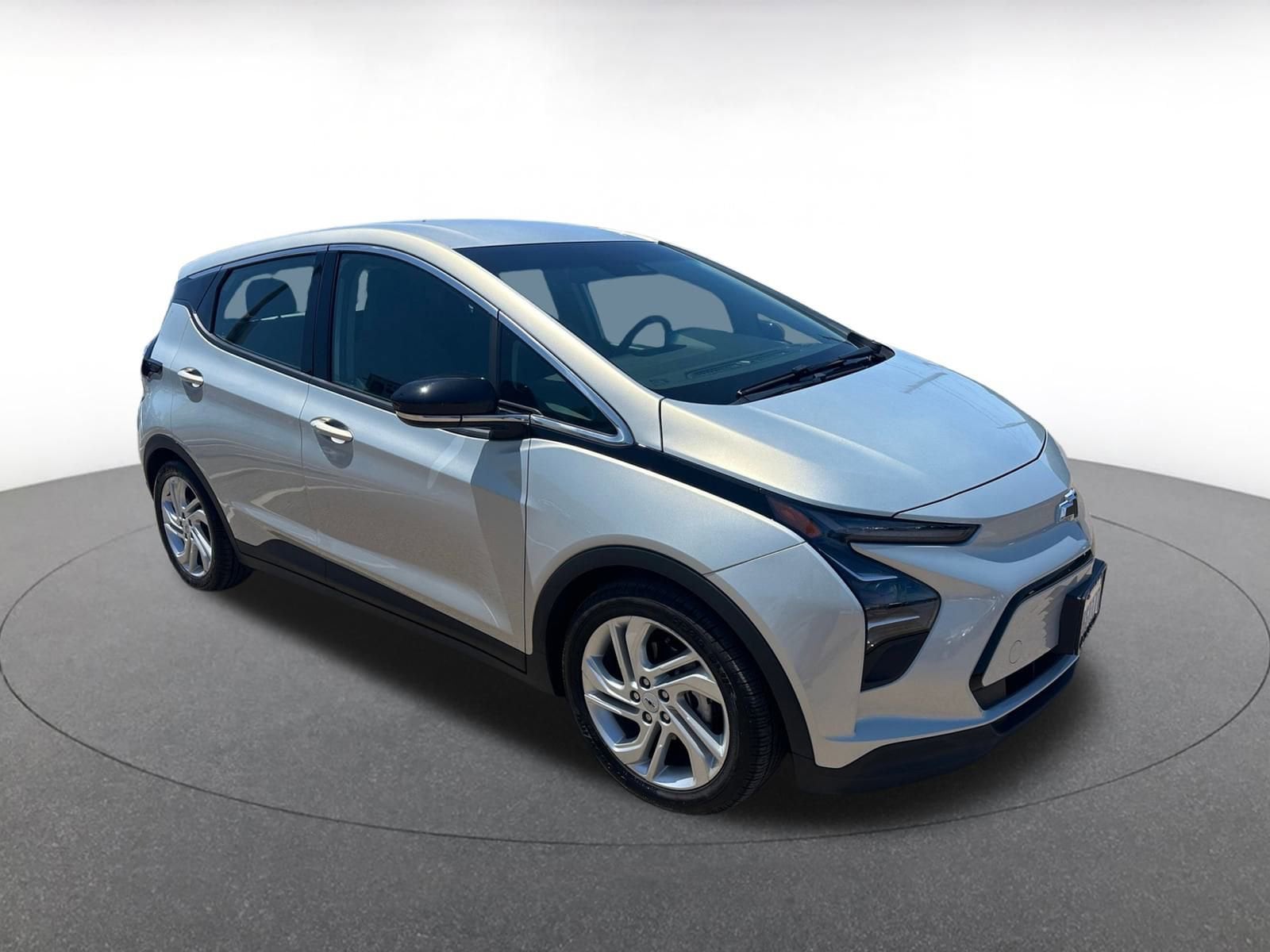 Thumbnail: 2023 Chevrolet Bolt EV - 1
