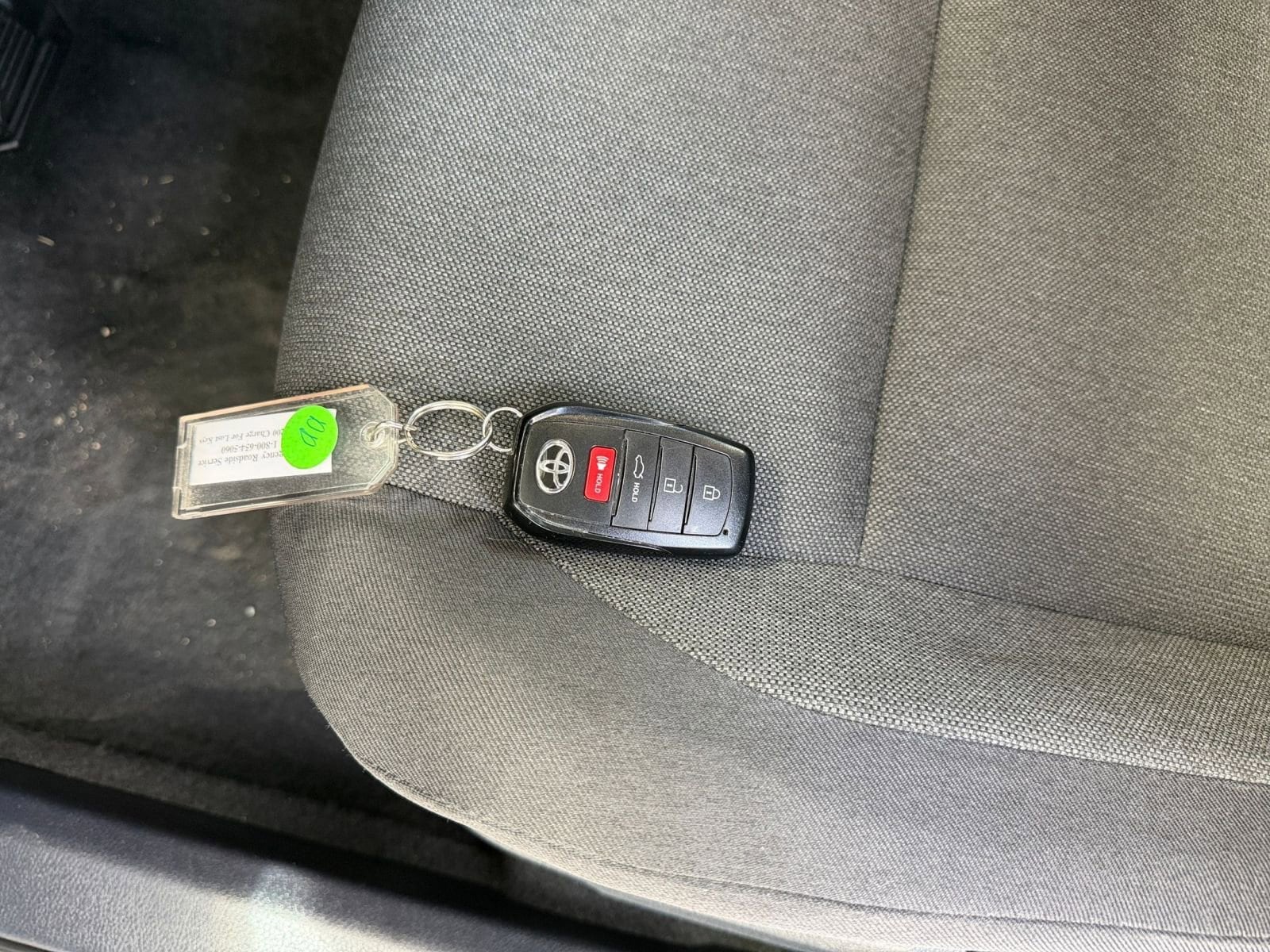 Thumbnail: 2025 Toyota Camry - 22