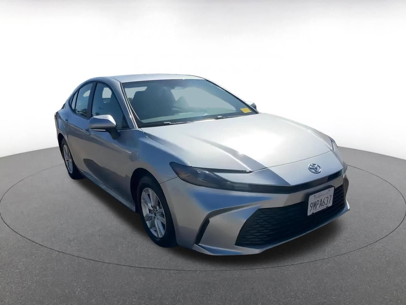 Thumbnail: 2025 Toyota Camry - 3