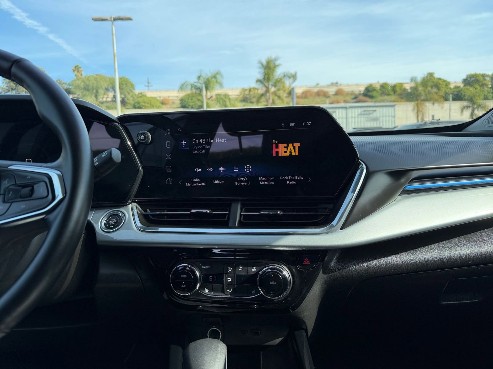 Thumbnail: 2025 Chevrolet Trax - 18