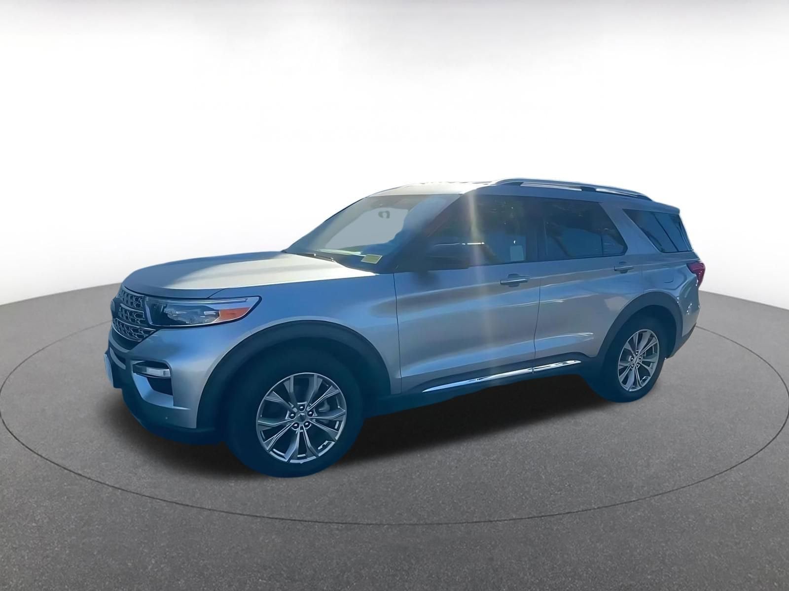 Thumbnail: 2024 Ford Explorer - 8