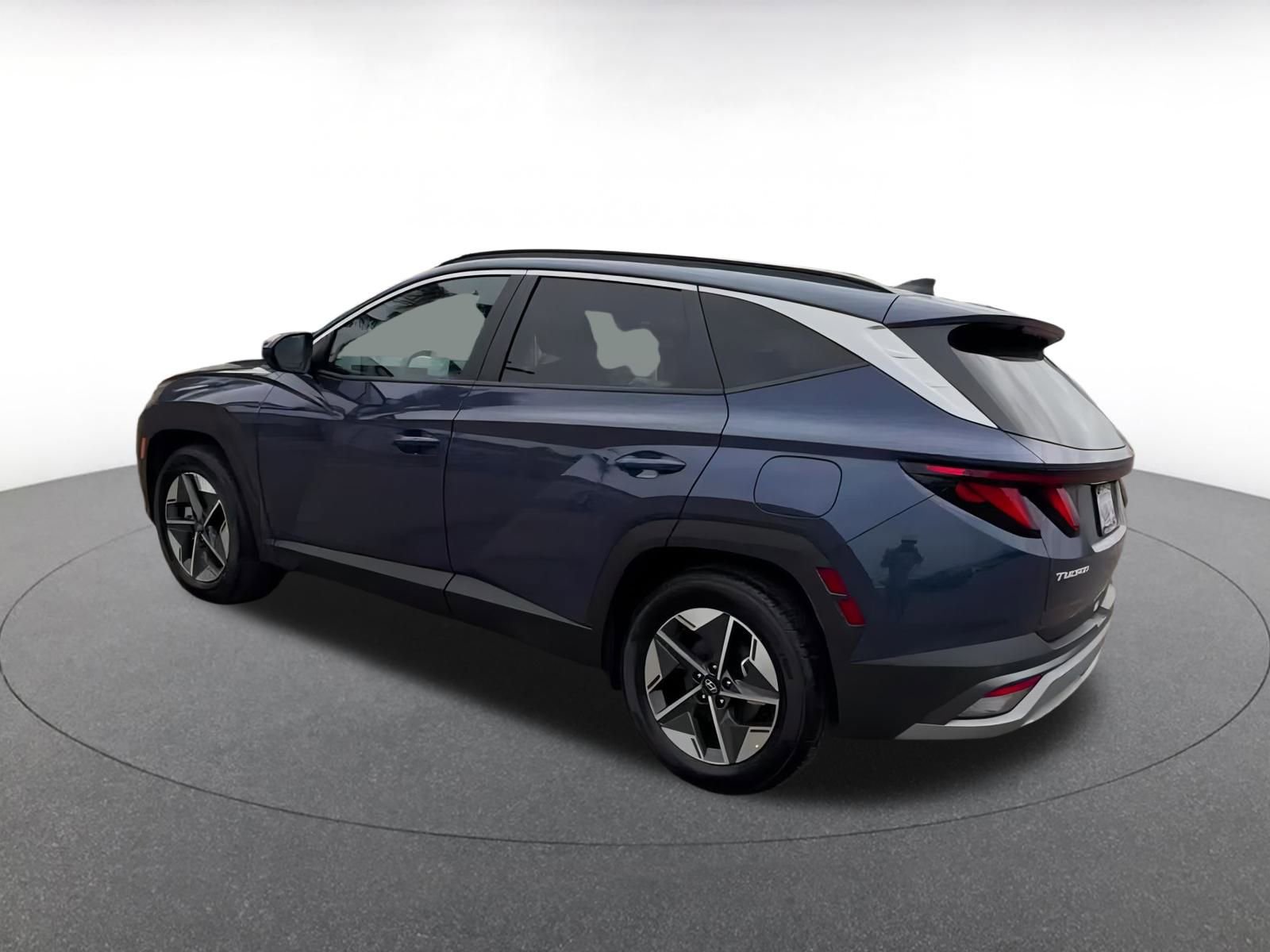 Thumbnail: 2025 Hyundai Tucson - 10