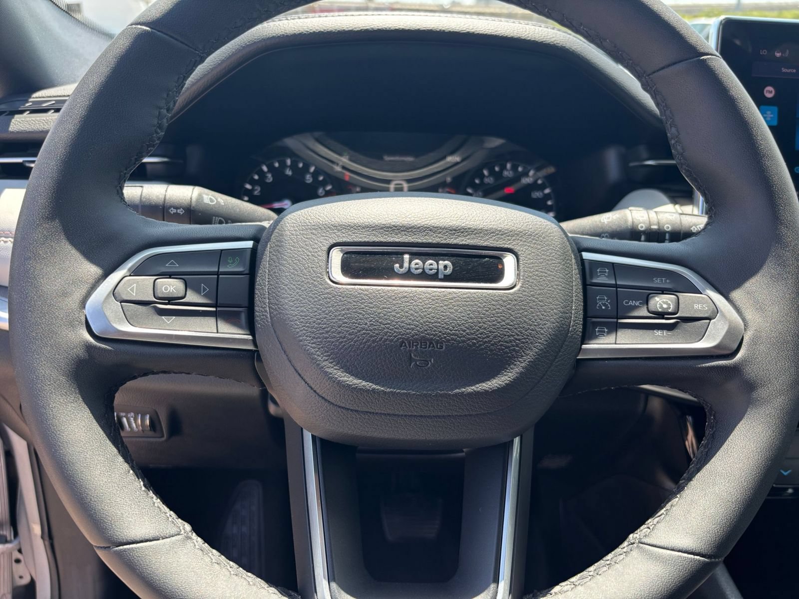 Thumbnail: 2025 Jeep Compass - 24