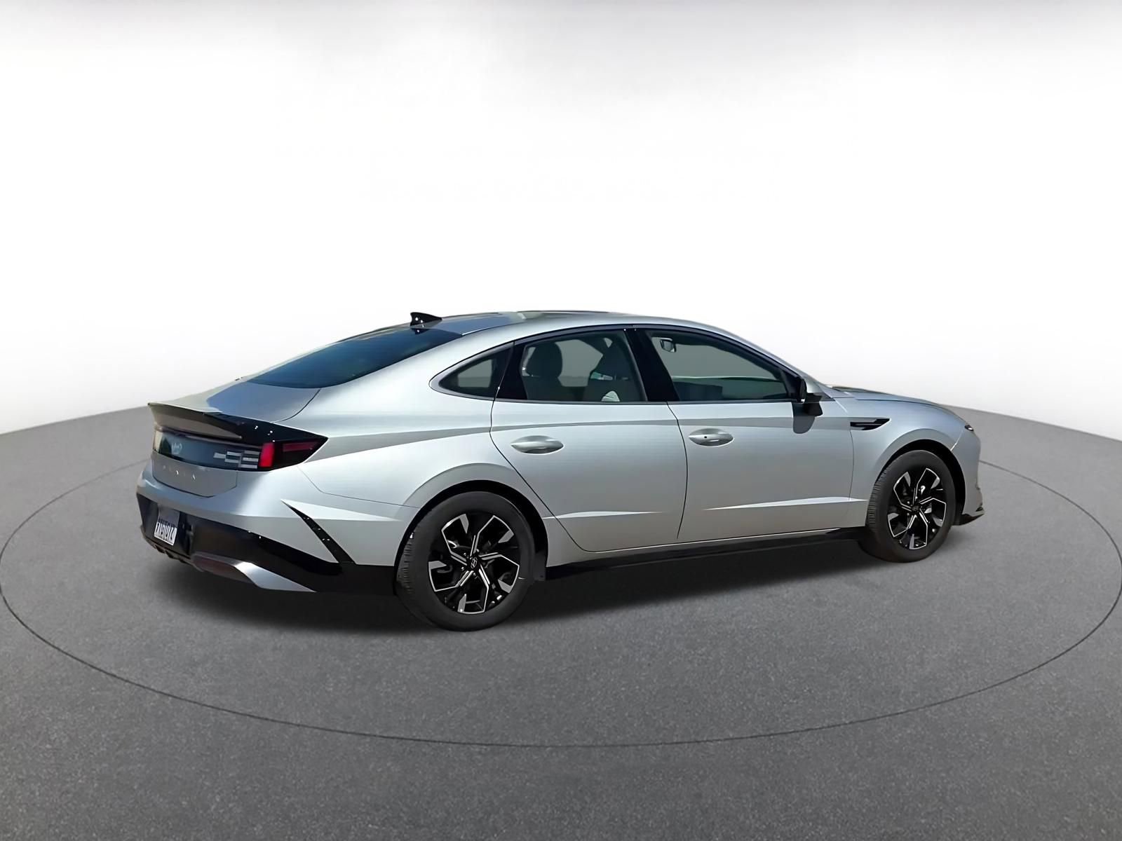 Thumbnail: 2025 Hyundai Sonata - 15