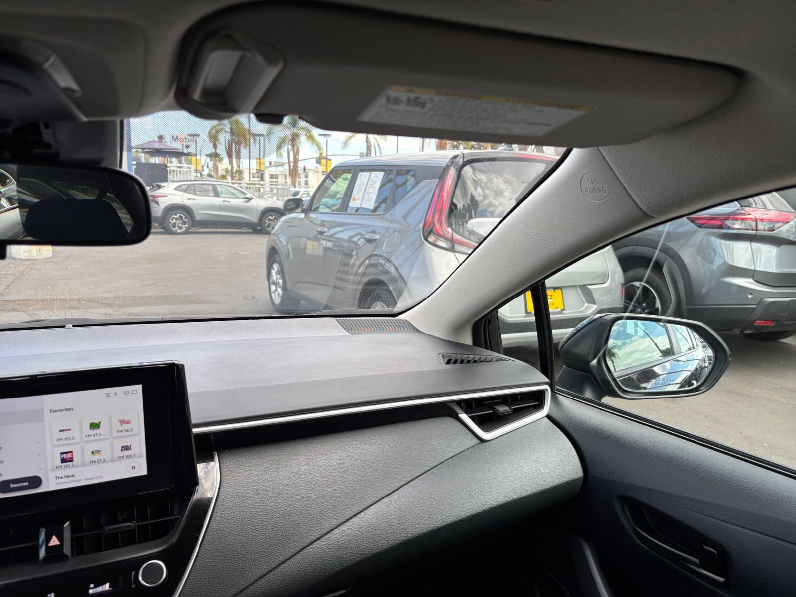 Thumbnail: 2025 Toyota Corolla - 28