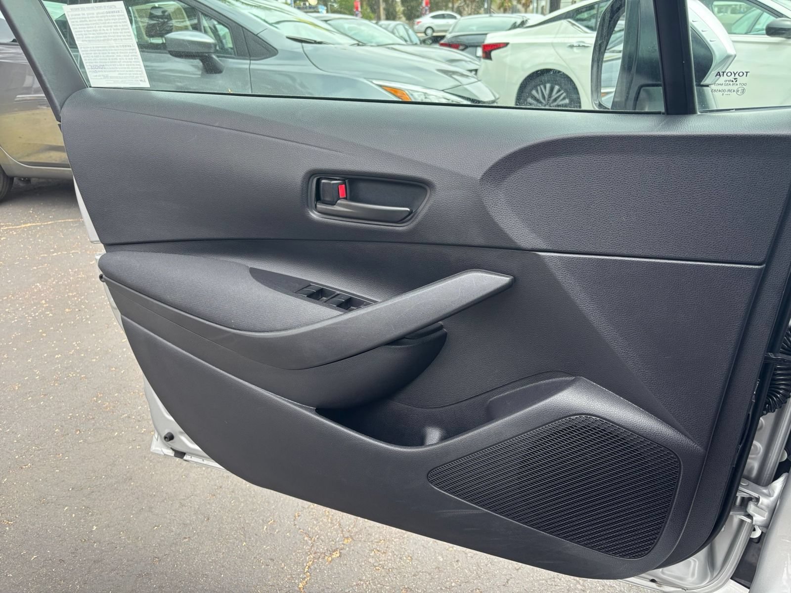 Thumbnail: 2025 Toyota Corolla - 18