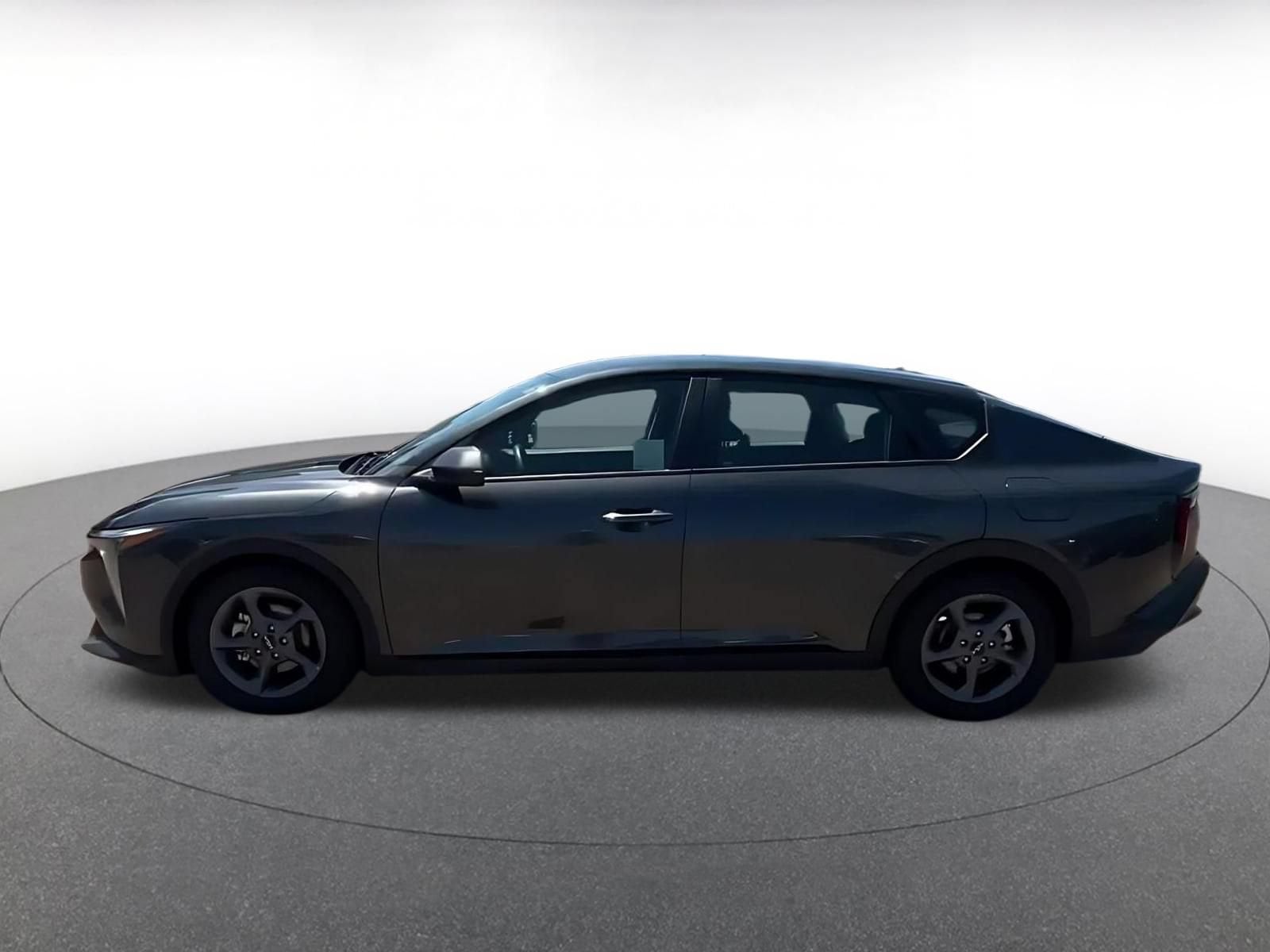 Thumbnail: 2025 Kia K4 - 10
