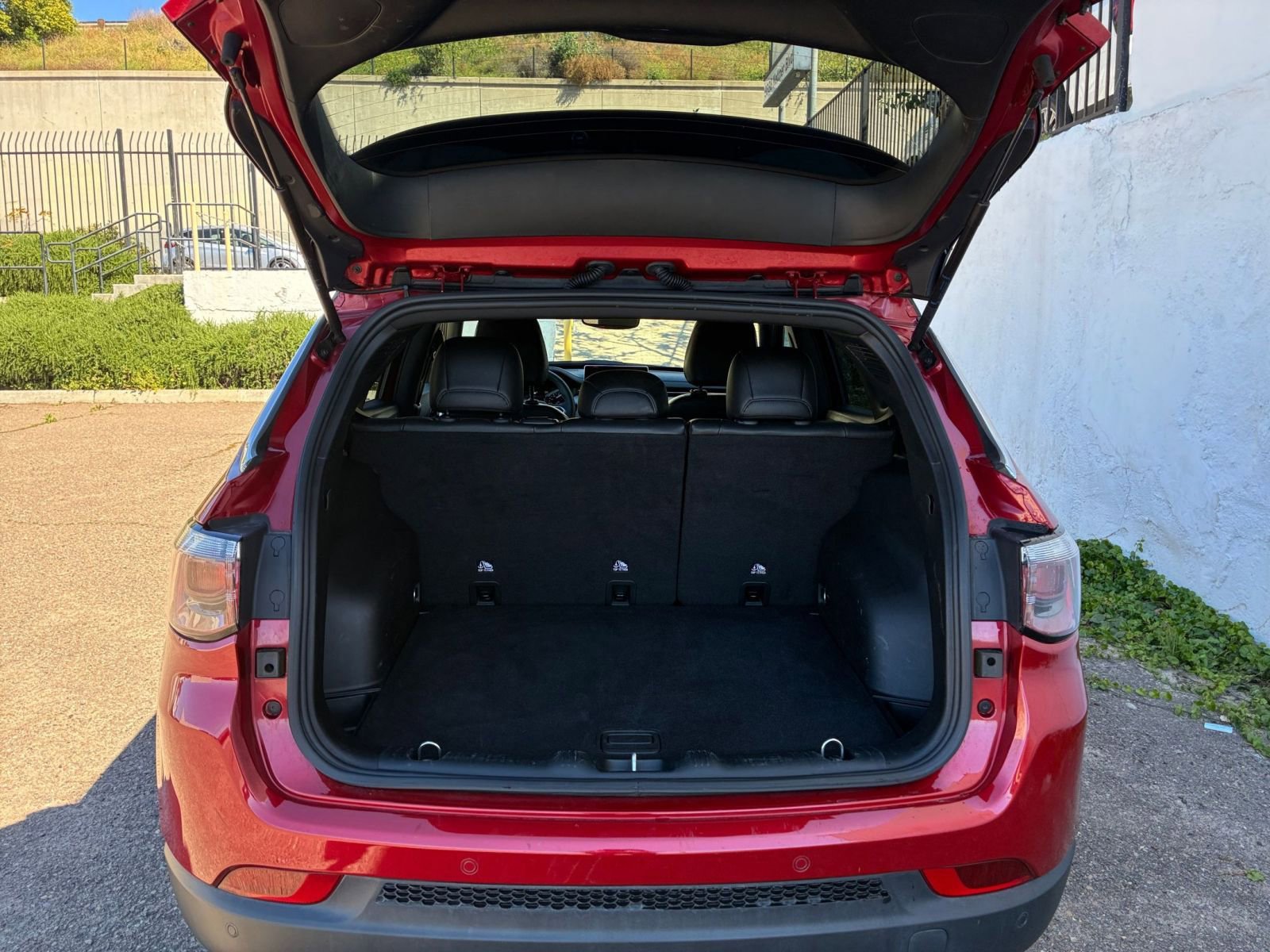 Thumbnail: 2025 Jeep Compass - 32