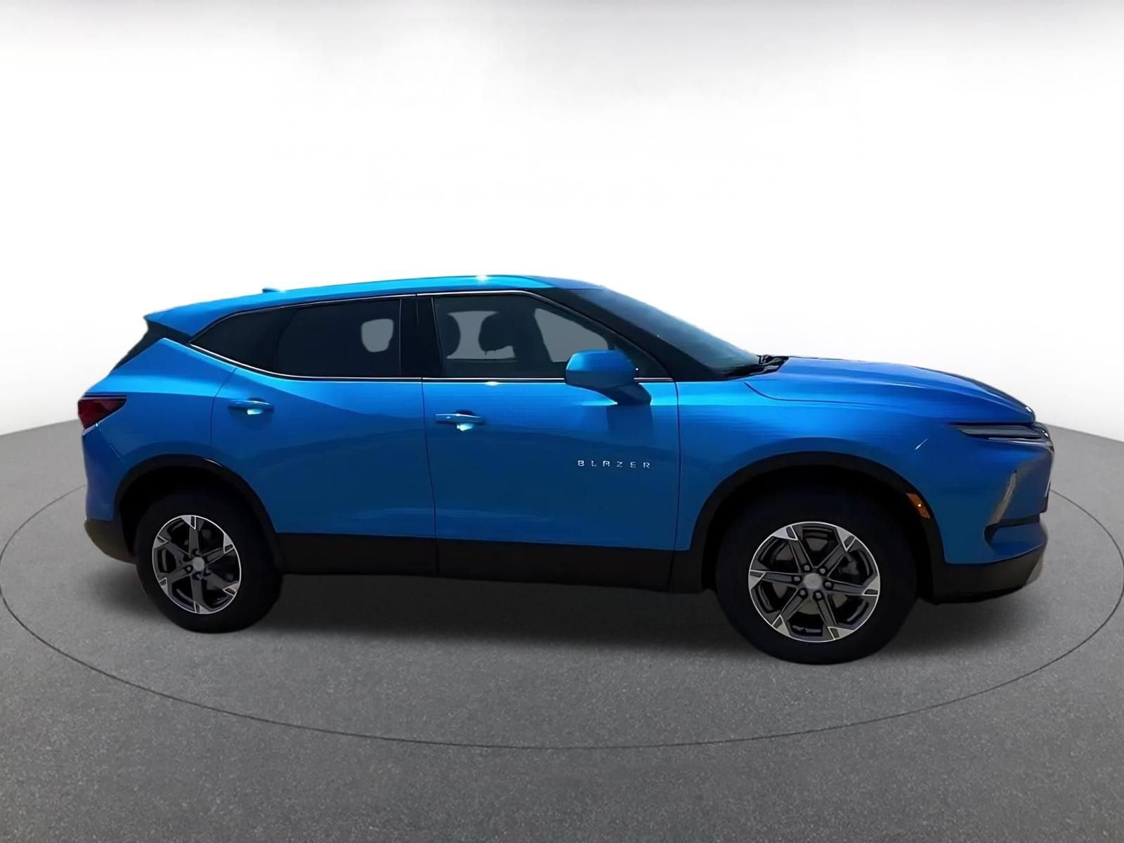 Thumbnail: 2026 Chevrolet Blazer - 15