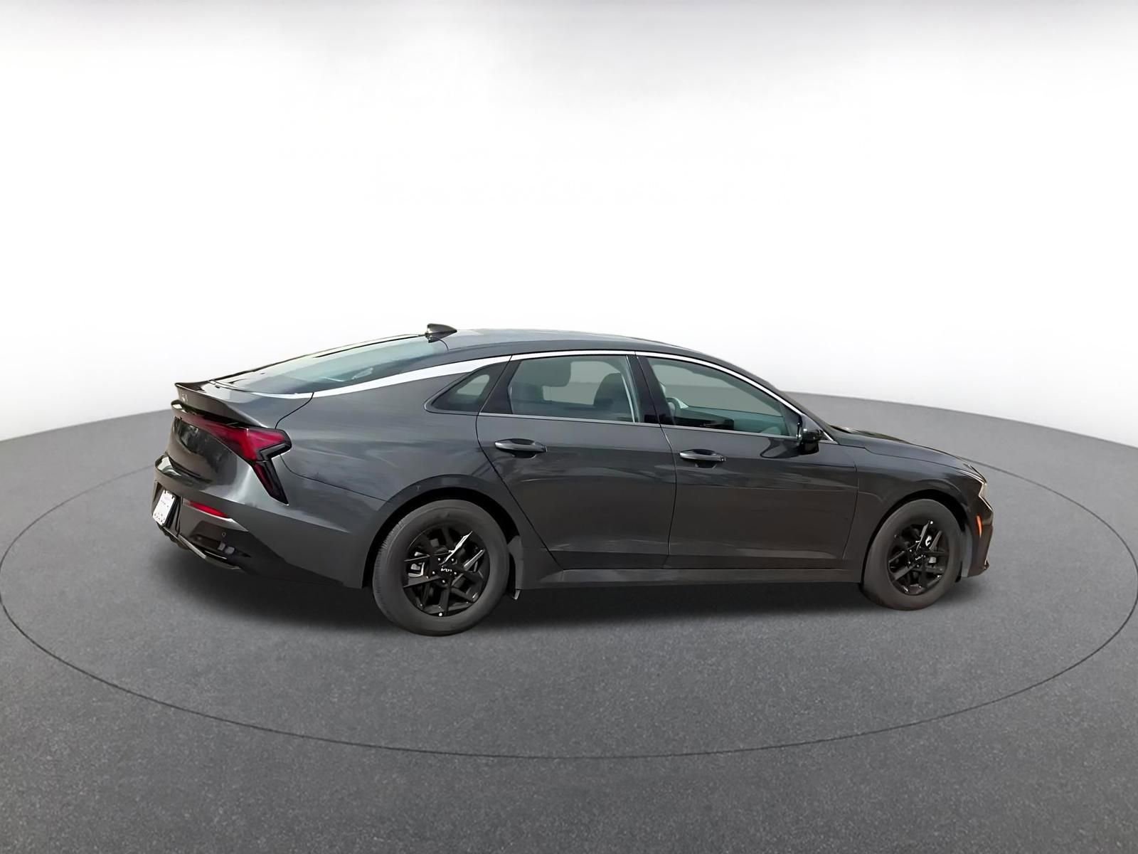 Thumbnail: 2025 Kia K5 - 15