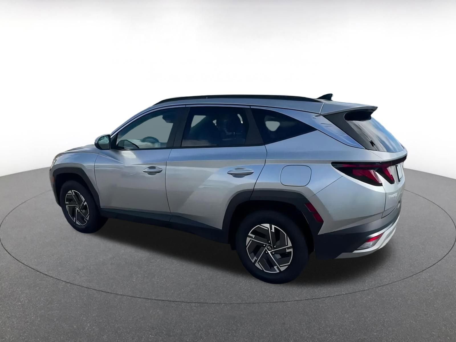 Thumbnail: 2025 Hyundai Tucson - 10