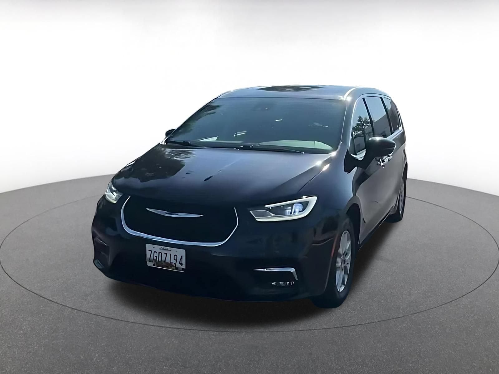 Thumbnail: 2024 Chrysler Pacifica - 7