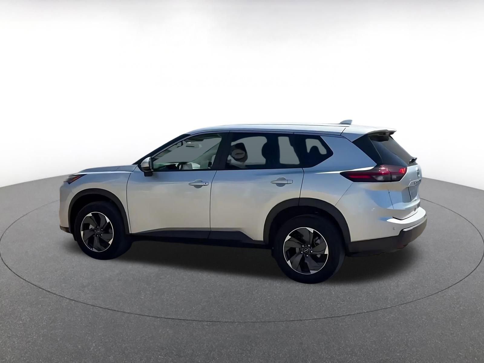 Thumbnail: 2025 Nissan Rogue - 10