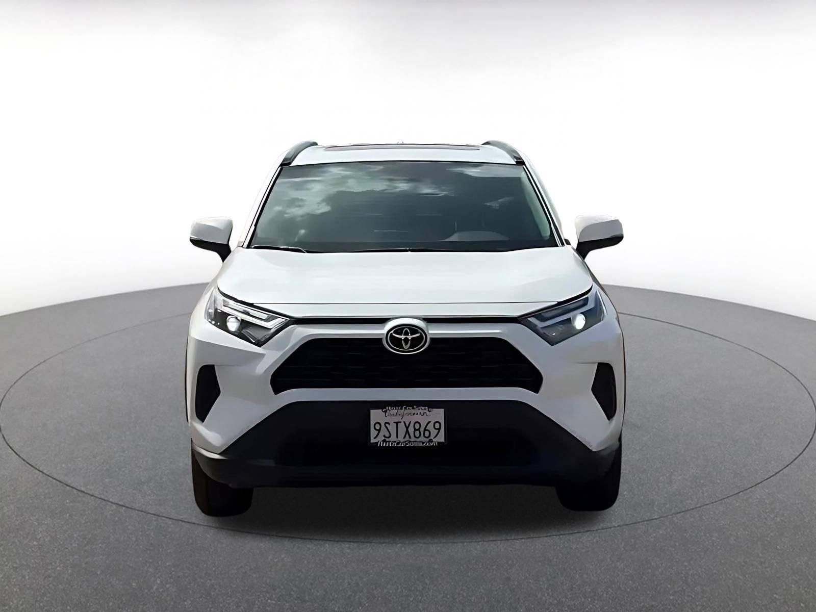 Thumbnail: 2025 Toyota RAV4 - 4