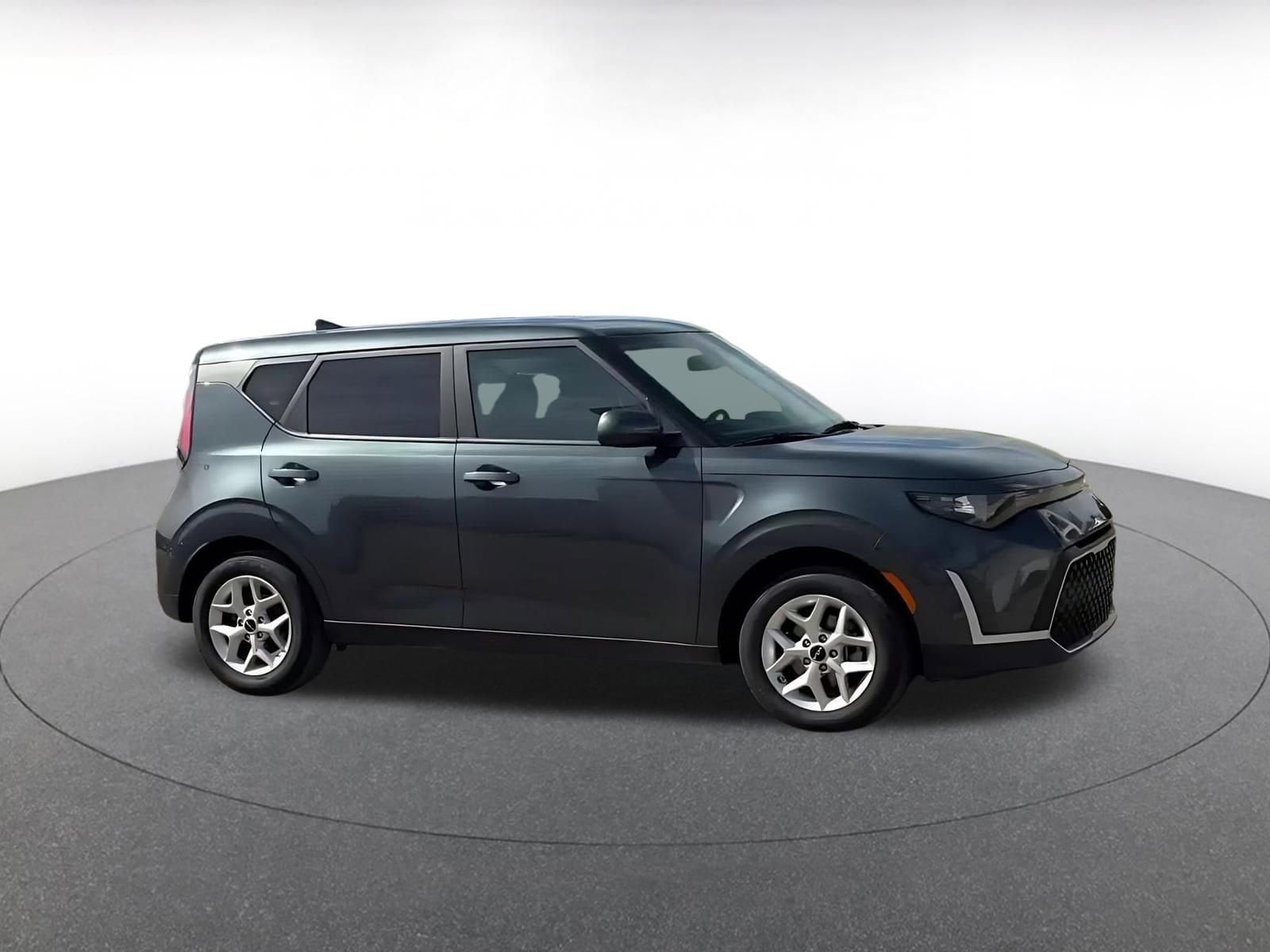 Thumbnail: 2025 Kia Soul - 2